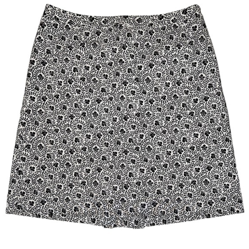 Ann Taylor sz 4 black & white ivy floral A-line pleated zip up lined short skirt